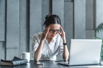 6-tools-to-overcome-financial-insecurity-&-anxiety