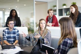 harnessing-cloud-technologies-to-empower-business-agility-and-scale